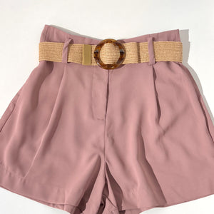 SHORT CON CINTURON SARA