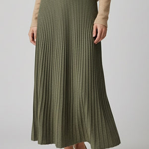 FALDA LARGA PLISADA PUNTO