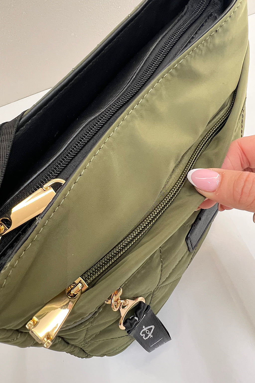 BOLSO ACOLCHADO BANDOLERA CELIA