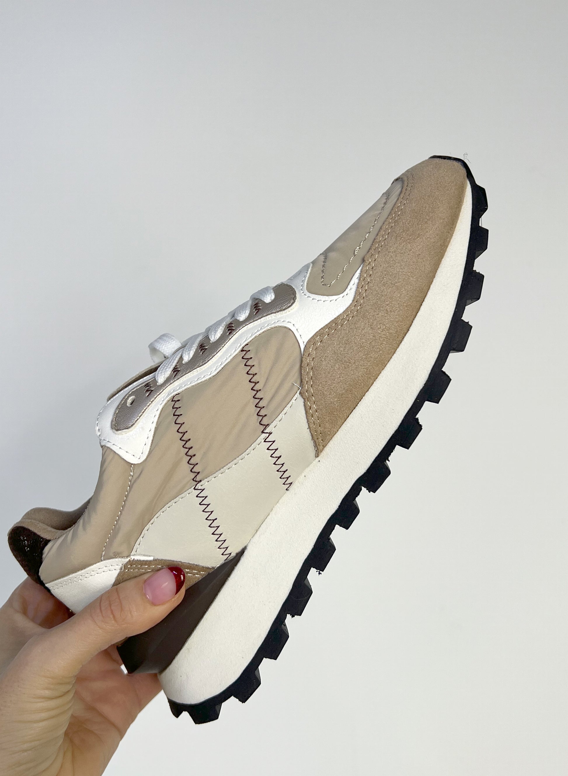 DEPORTIVAS URBAN CONFORT BEIGE