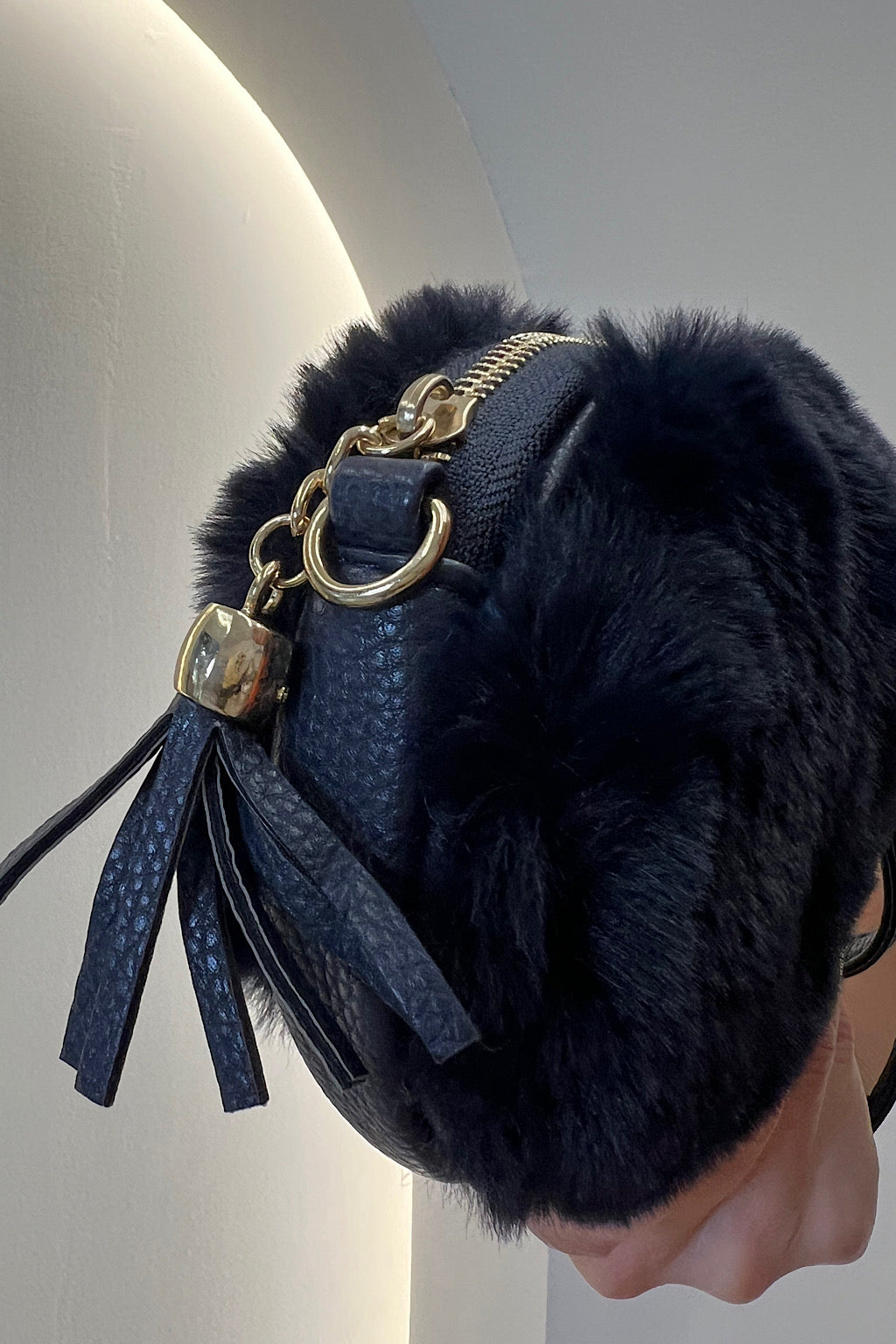 BOLSO PELUCHE CADENA