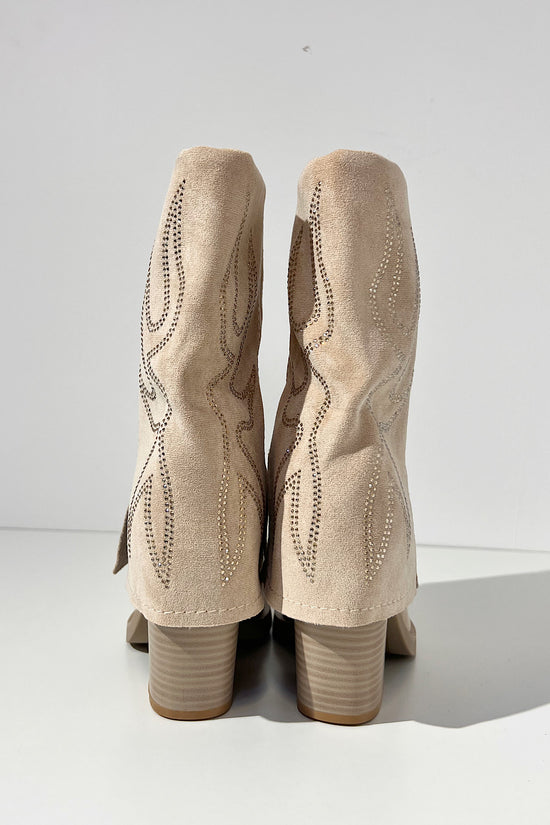 BOTIN CAMPERO NEVADA