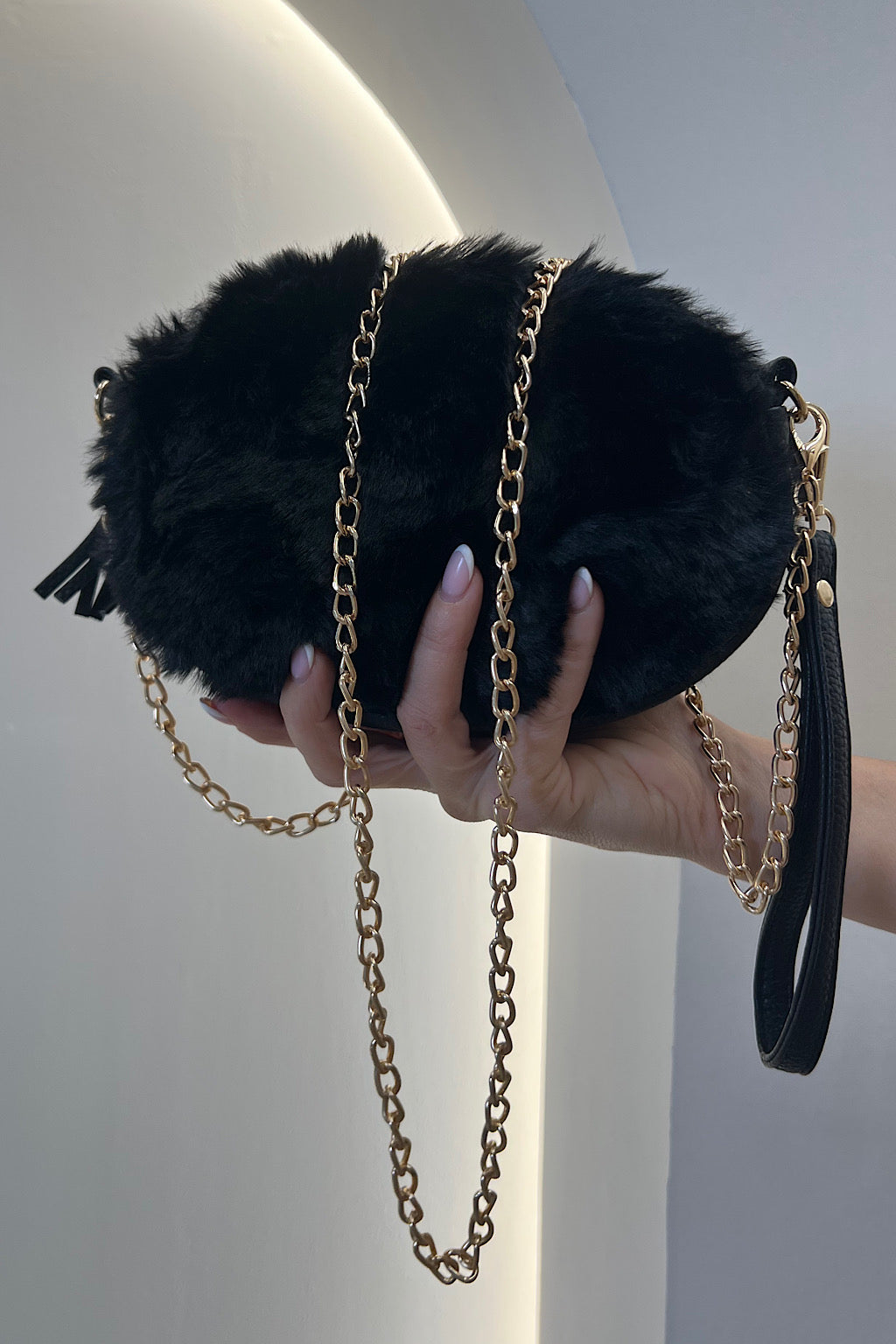 BOLSO PELUCHE CADENA