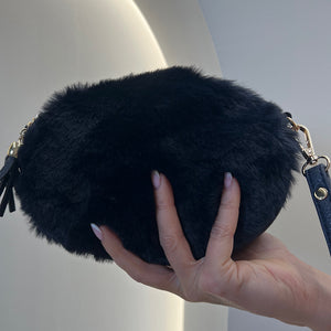 BOLSO PELUCHE CADENA