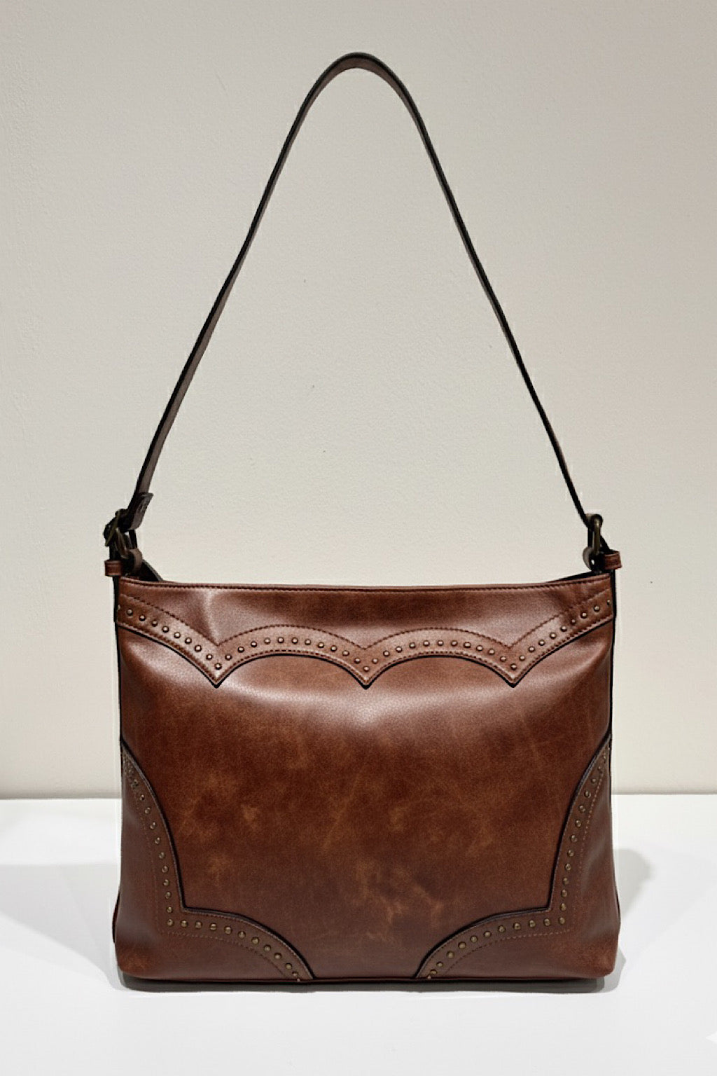 BOLSO TACHUELAS RUSH