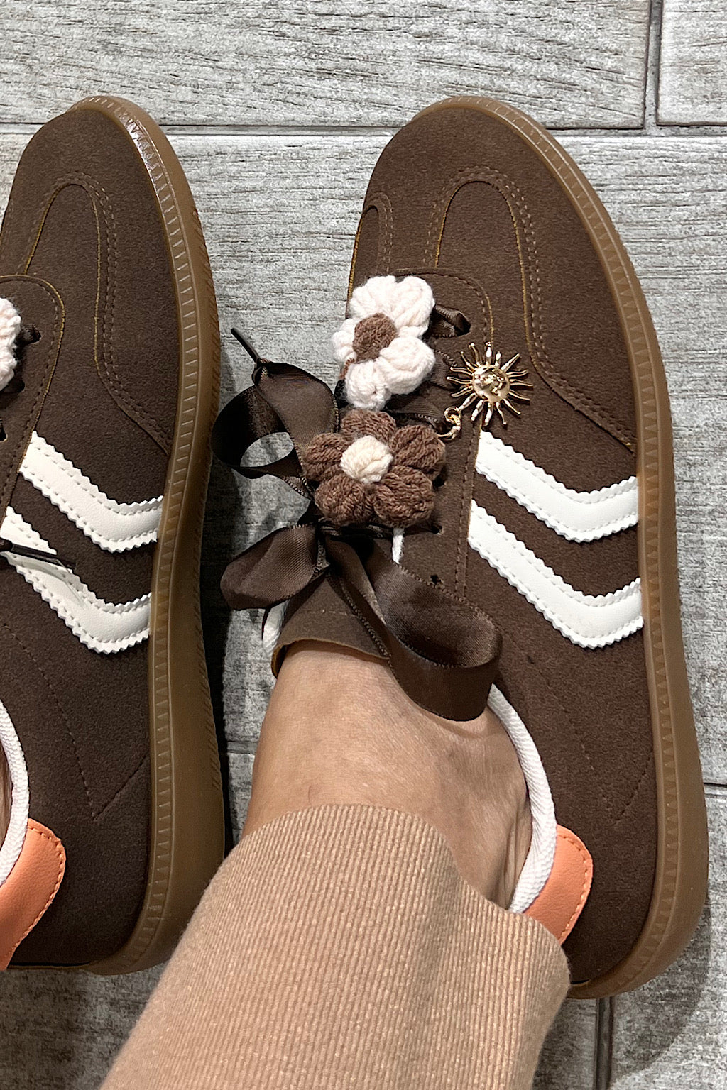 DEPORTIVA BROWNIE FLOR