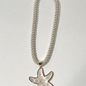 COLLAR ESTRELLA CUERDA
