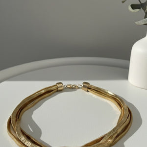 COLLAR ESLABONE MULTIPLES DORADOS