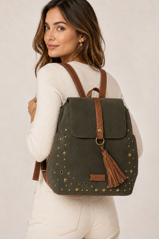MOCHILA TACHUELAS VINTAGE