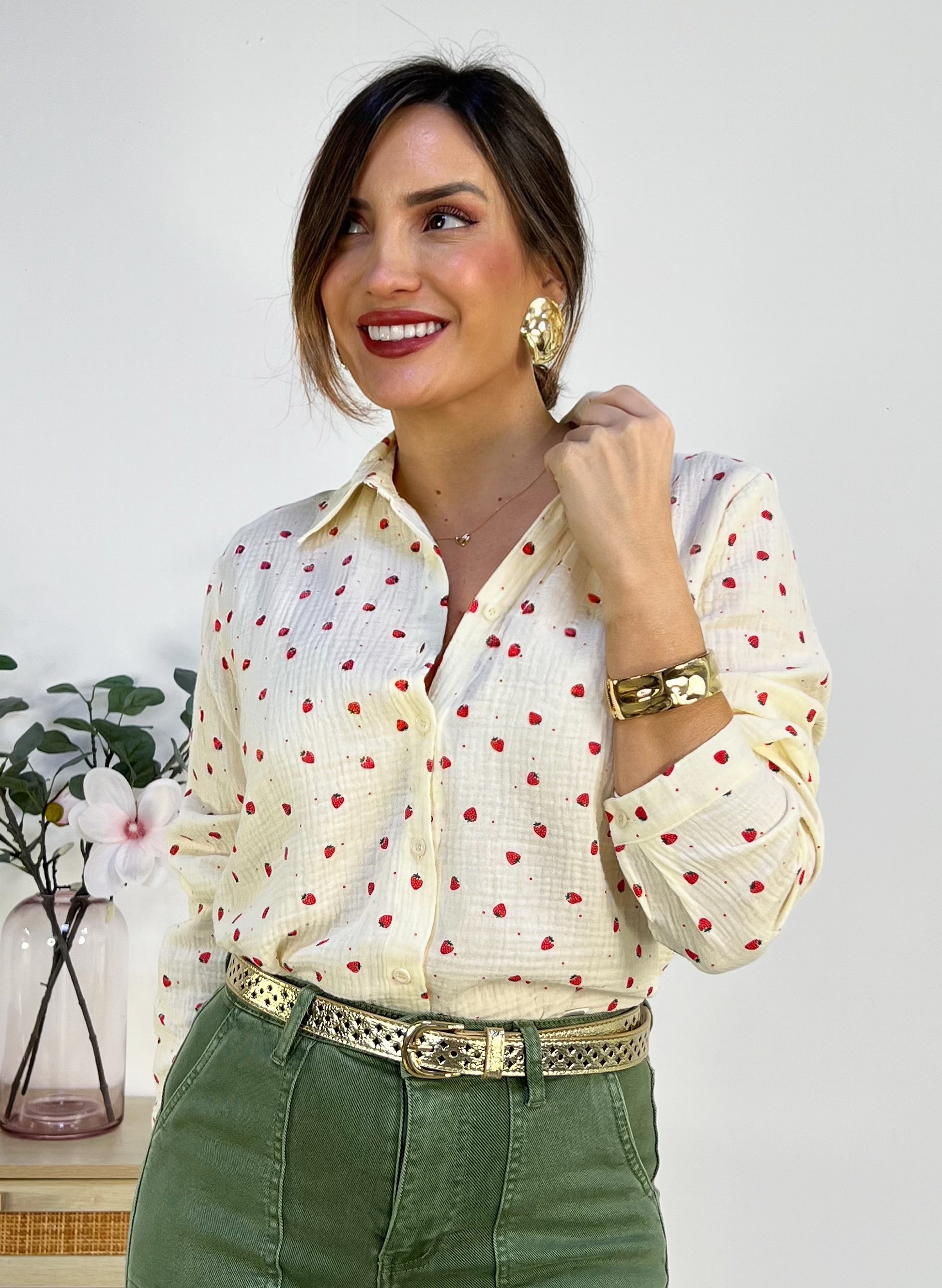 CAMISA ESTAMPADO FRESAS