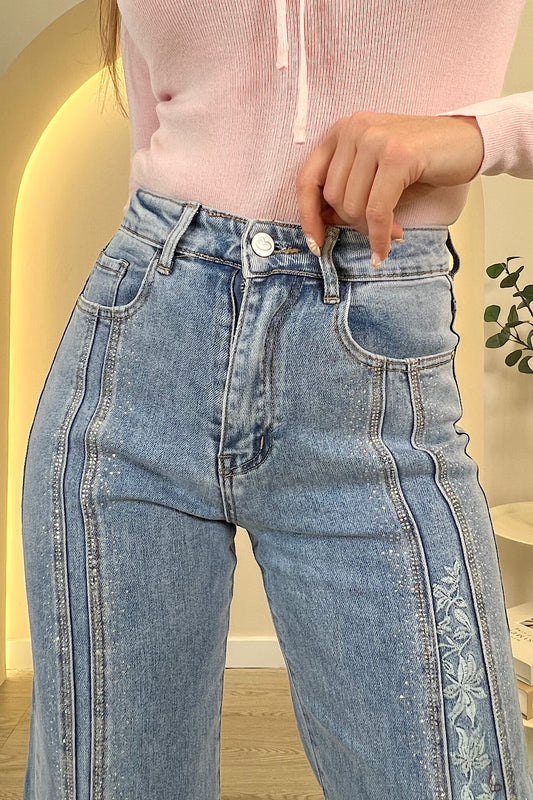 PANTALON VAQUERO CRISTALES BORDADO