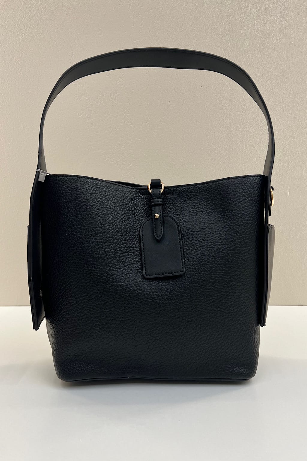 BOLSO BUCKET AMARI