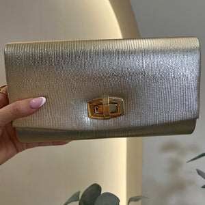 BOLSO MANO CIERRE ORO