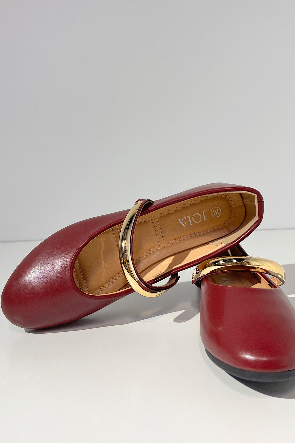 ZAPATO BAILARINA RUBY GRANATE
