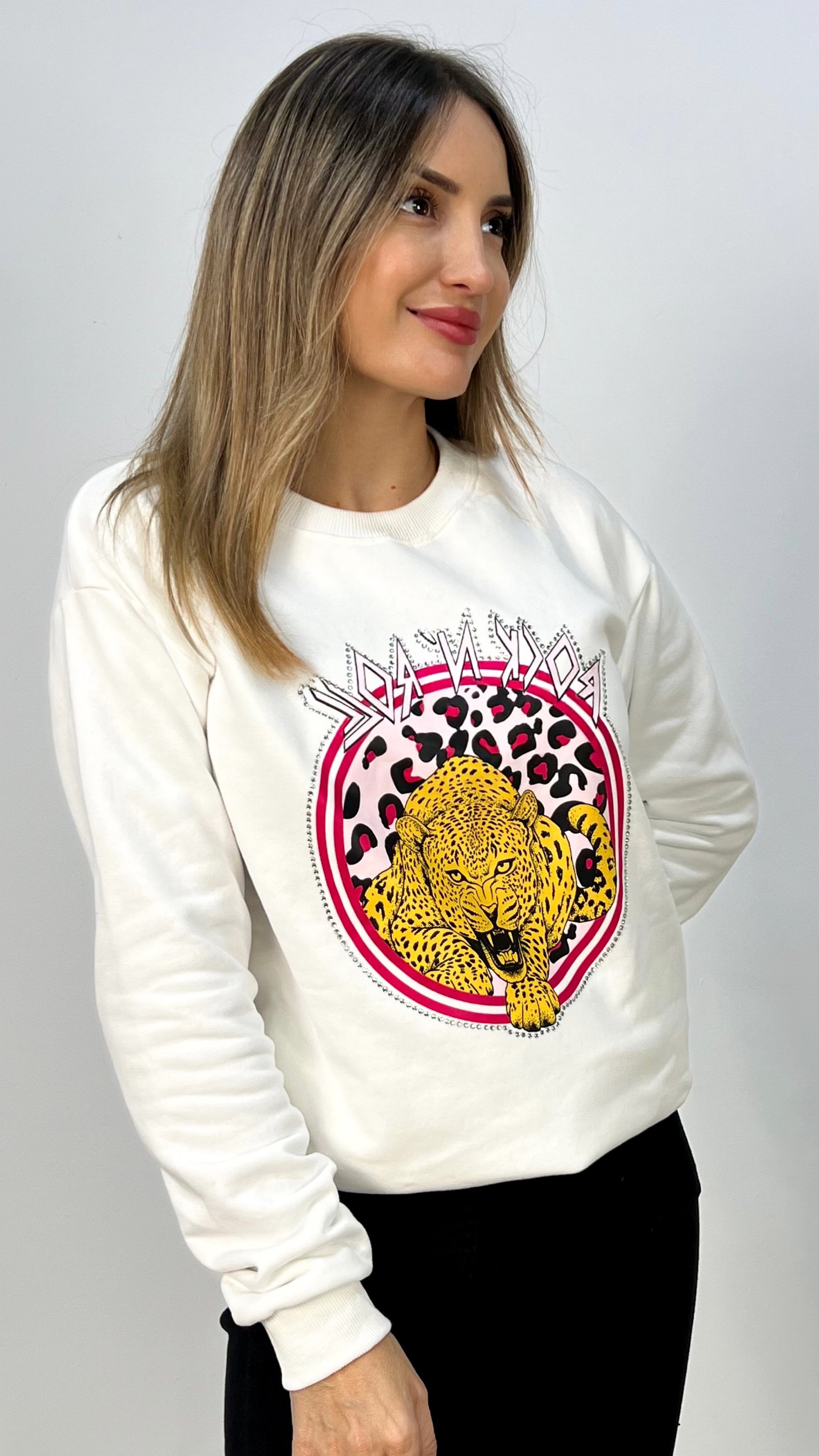 SUDADERA LEO ROCK