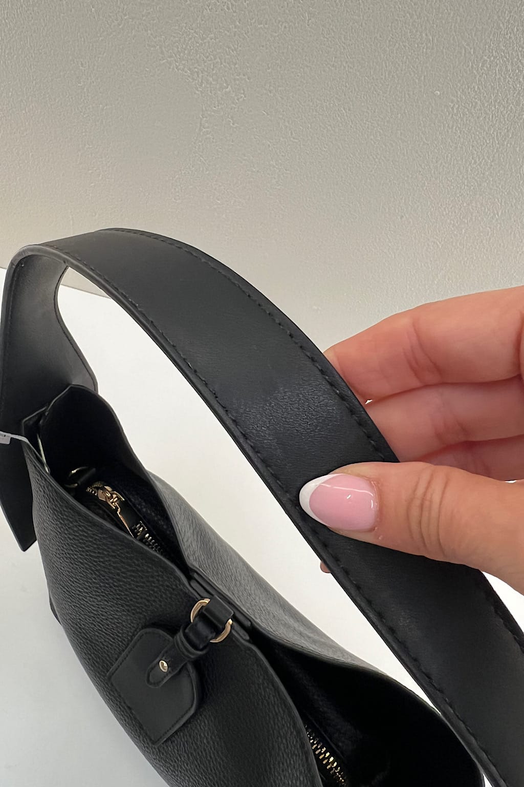 BOLSO BUCKET AMARI