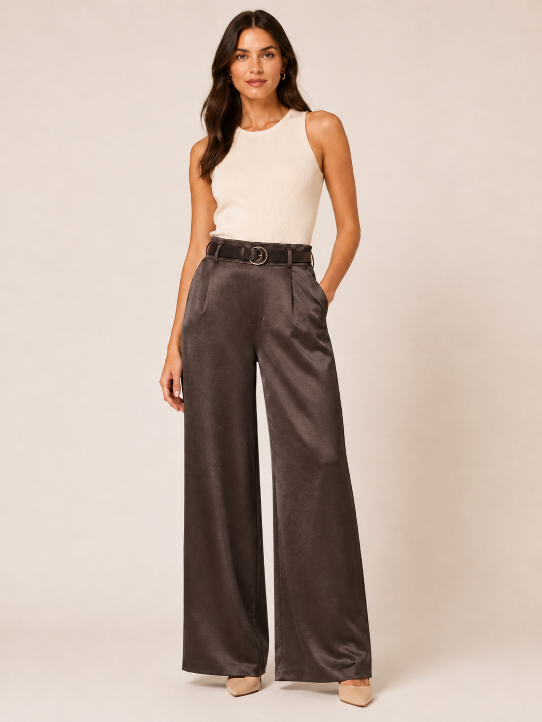 PANTALON EFECTO SATEN CON CINTURON