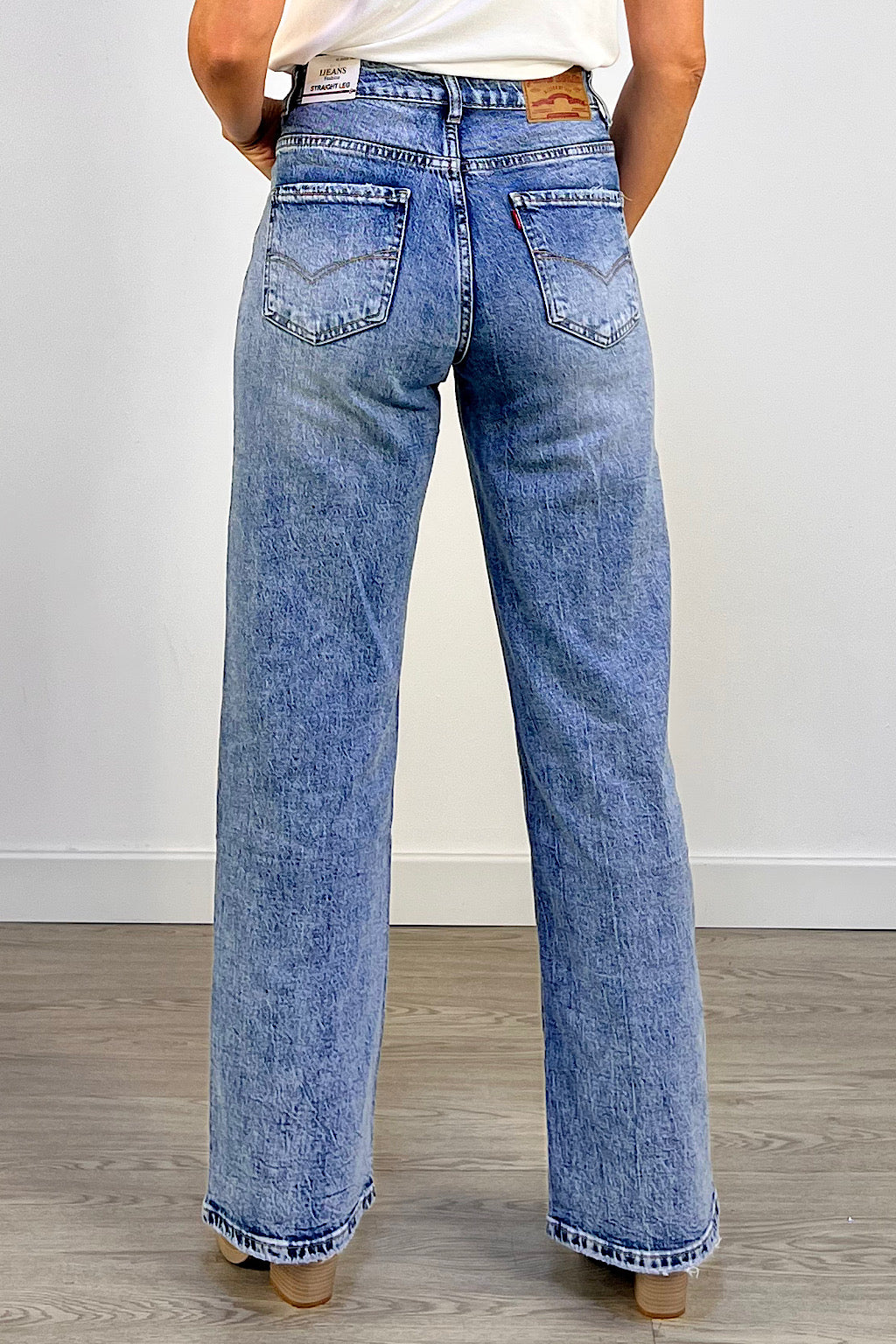 PANTALON VAQUERO STRAIGHT ARIA