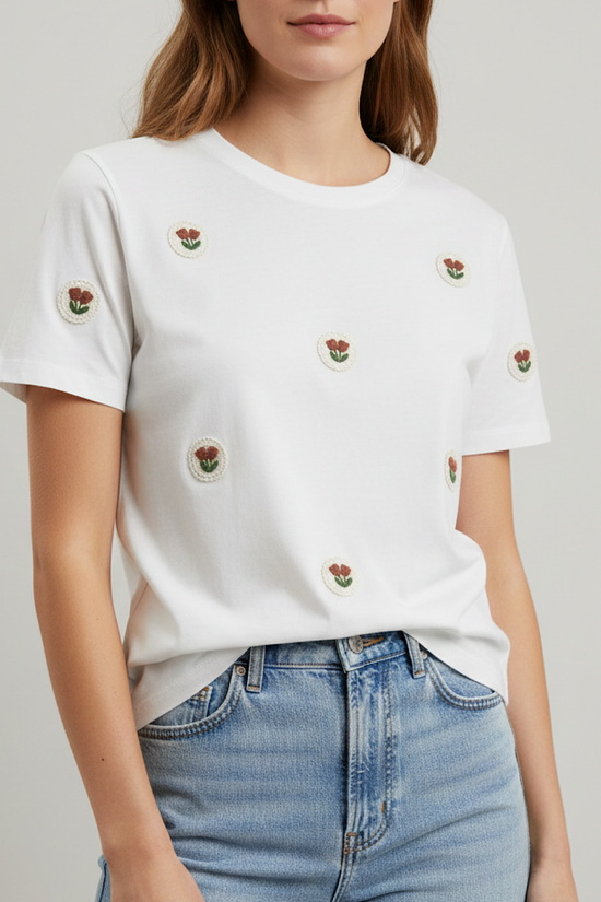 CAMISETA MANGA CORTA BORDADO ROSAS
