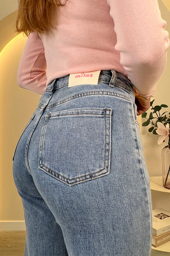 PANTALON VAQUERO CRISTALES BORDADO