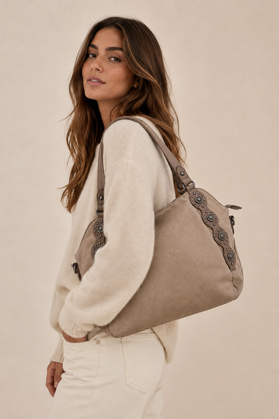 BOLSO TACHUELAS DAKOTA