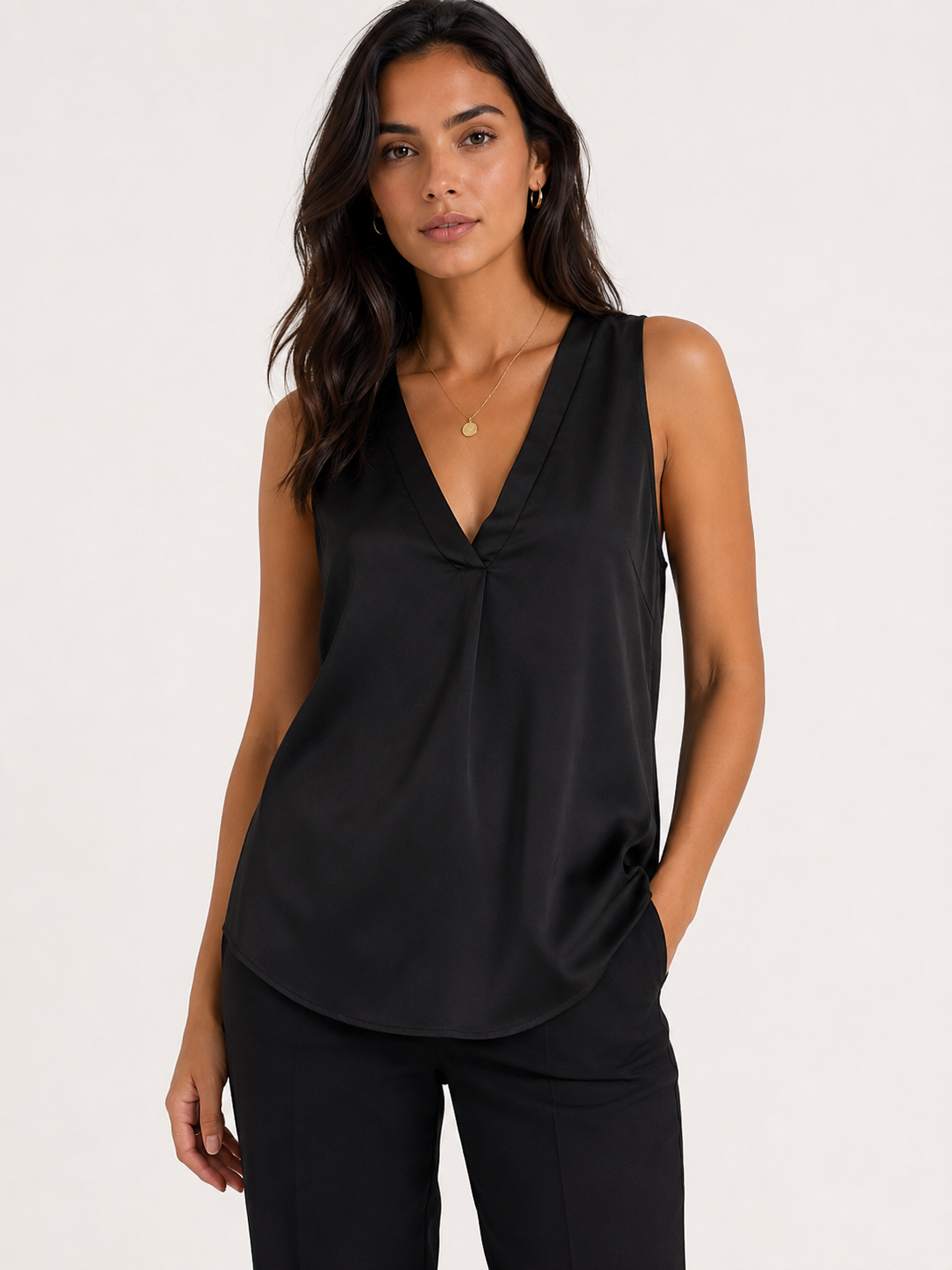 BLUSA SATINADA ESCOTE V