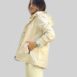 CHAQUETA CORTA VIENTO VERSATIL