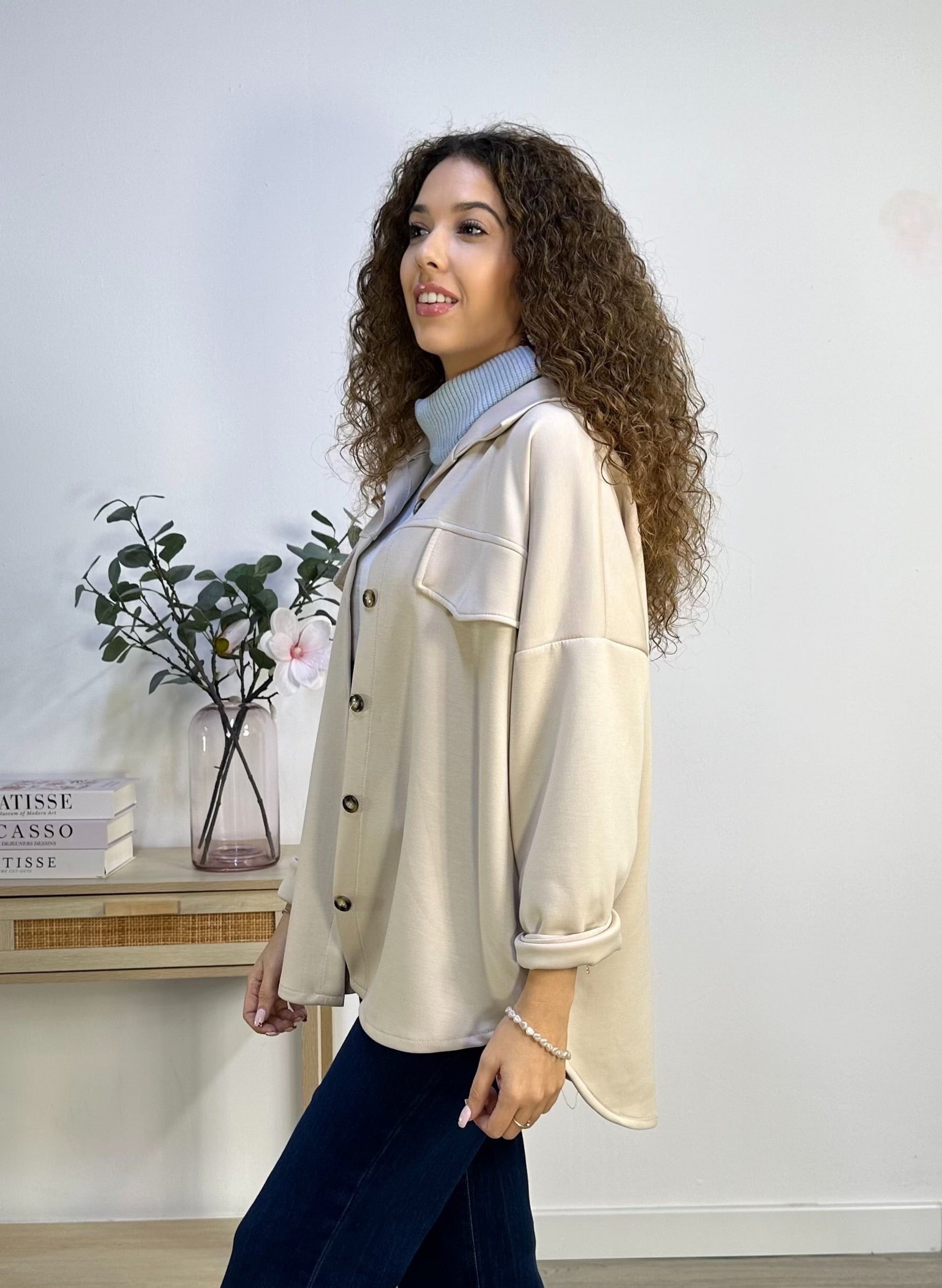 CAMISA OVERSIZE ABOTONADA