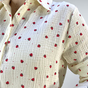 CAMISA ESTAMPADO FRESAS