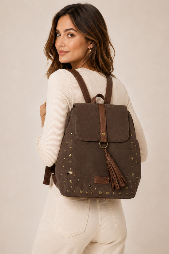 MOCHILA TACHUELAS VINTAGE