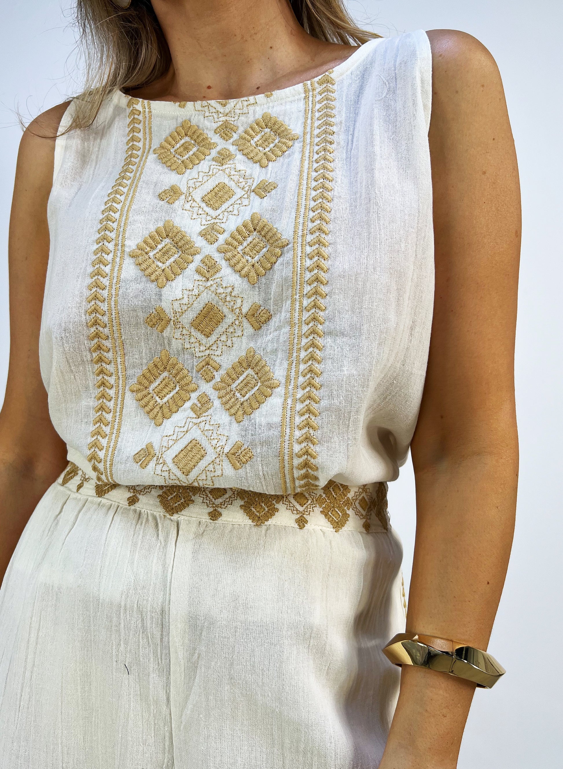 CONJUNTO INDIA