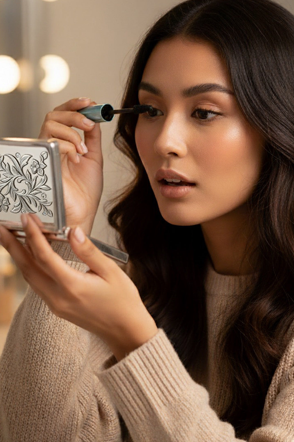 MASCARA DE PESTAÑAS RESISTENTE AL AGUA