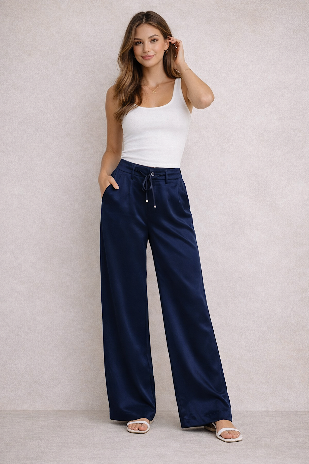 FLIESSENDE HOSE MIT GUMMIBUND NOA