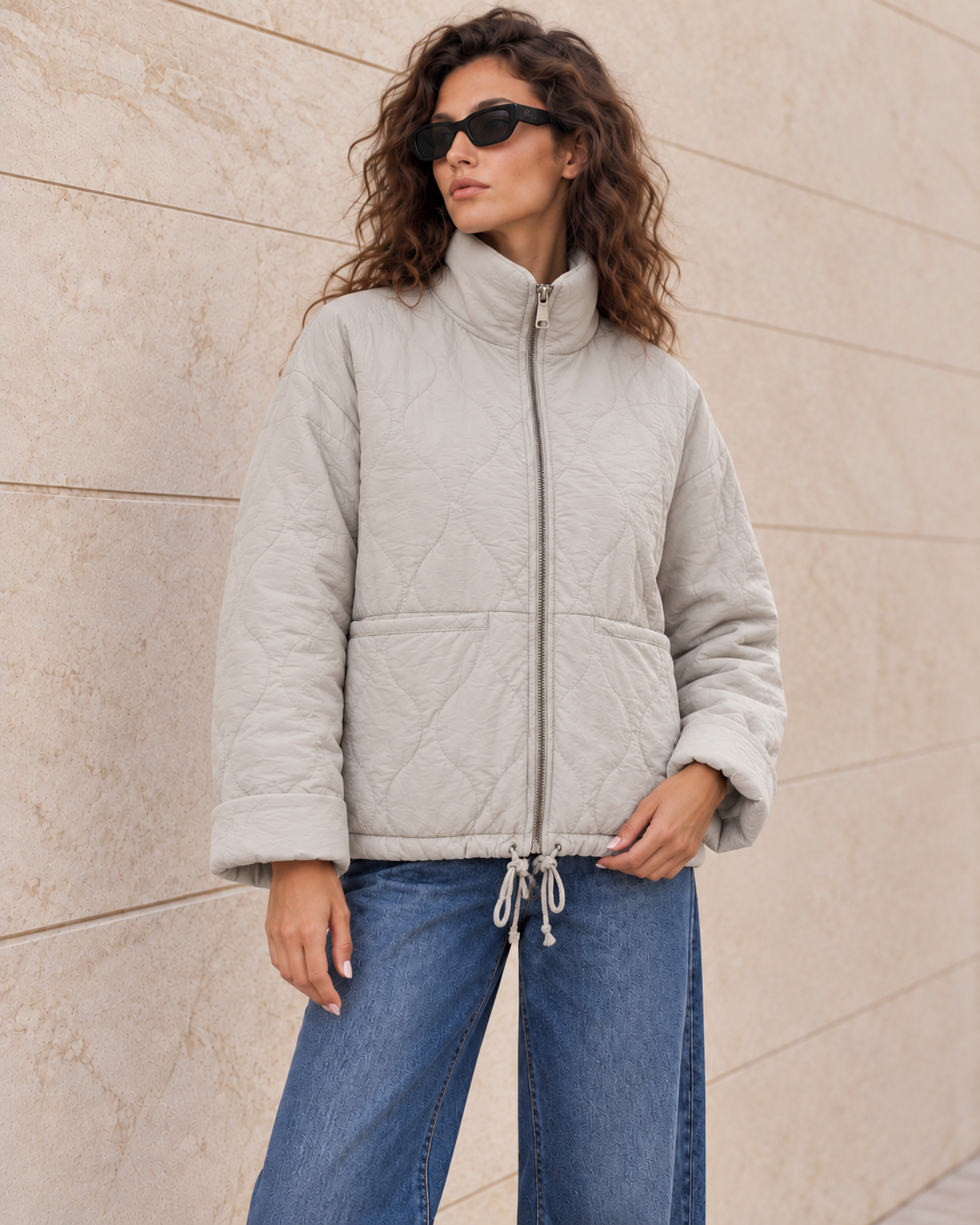 CHAQUETA LIGERA CON  CREMALLERA