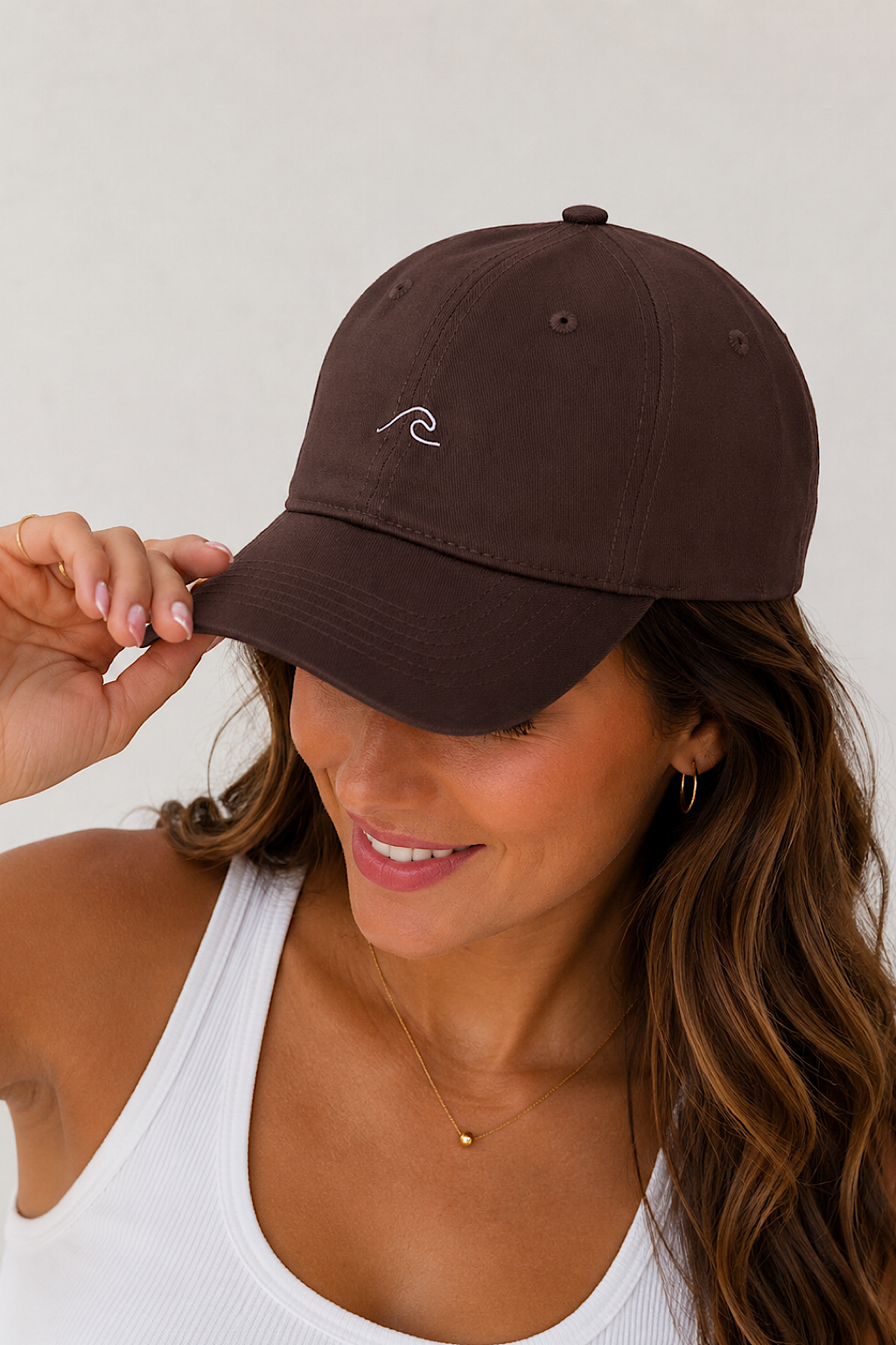 GORRA DIBUJO OLA MARRÓN