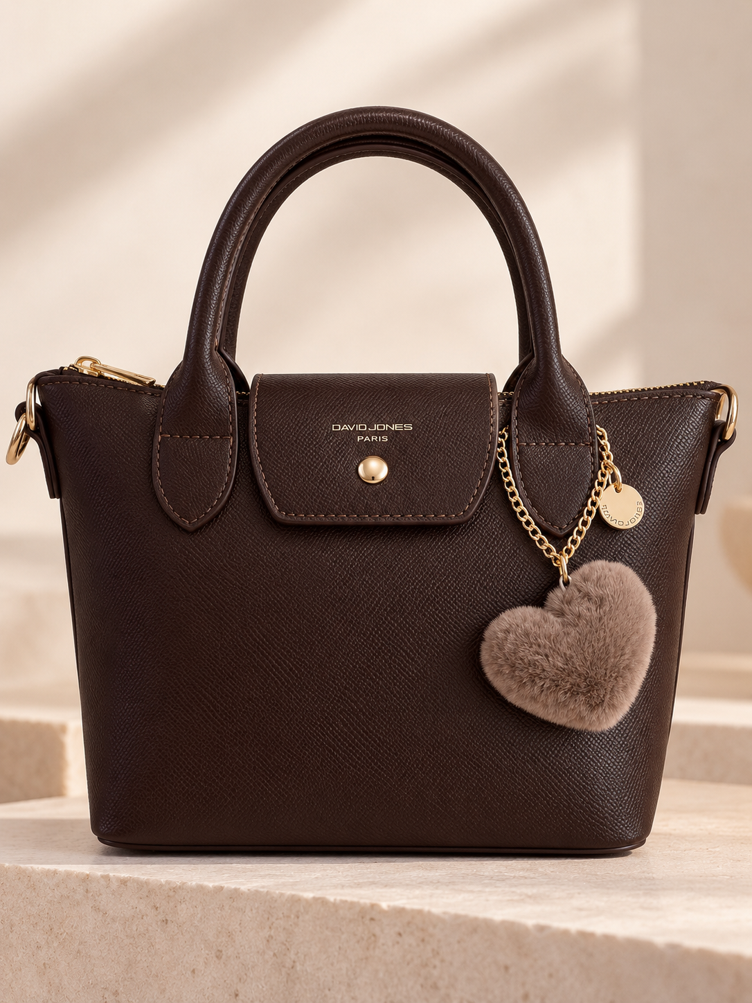 Bolso corazón bandolera marron intenso