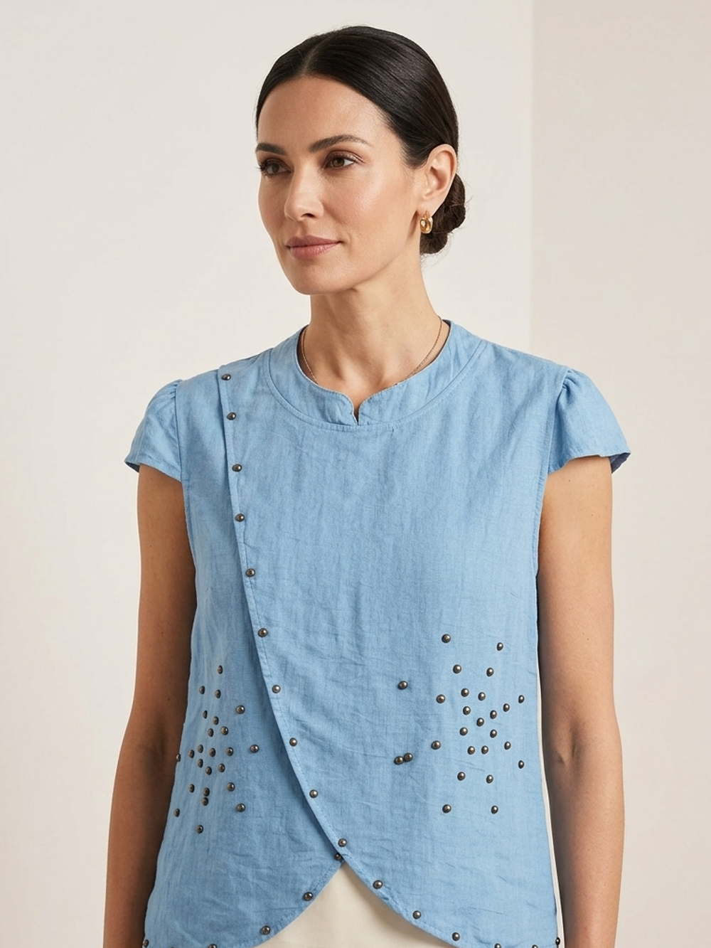BLUSA CAPAS TACHUELA ELO
