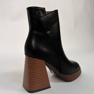 BOTIN BLACK TACON CUADRADO