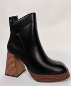 BOTIN BLACK TACON CUADRADO